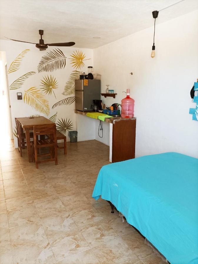 Costa Esmeralda El Cuyo Luaran gambar